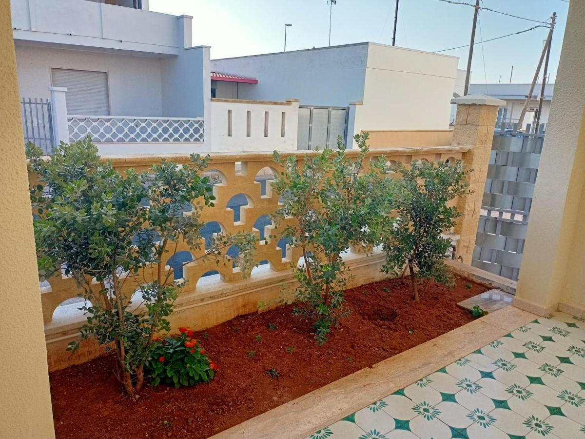 Casa Vacanze Da Lui' Torre Lapillo Εξωτερικό φωτογραφία